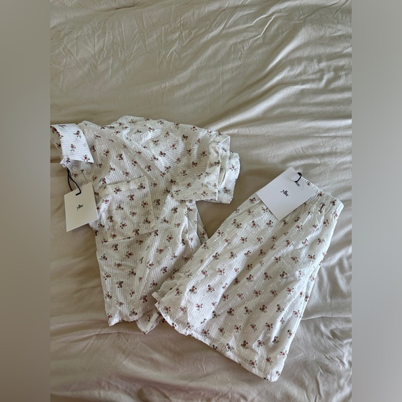 Yellow The Label Other - Floral White Cotton Pajama Set - Relaxed Short Sleeve Top & Shorts